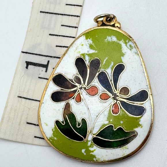 Vintage Cloisonné Enamel Floral Pendant With Gold-Tone Trim - Picture 2 of 8